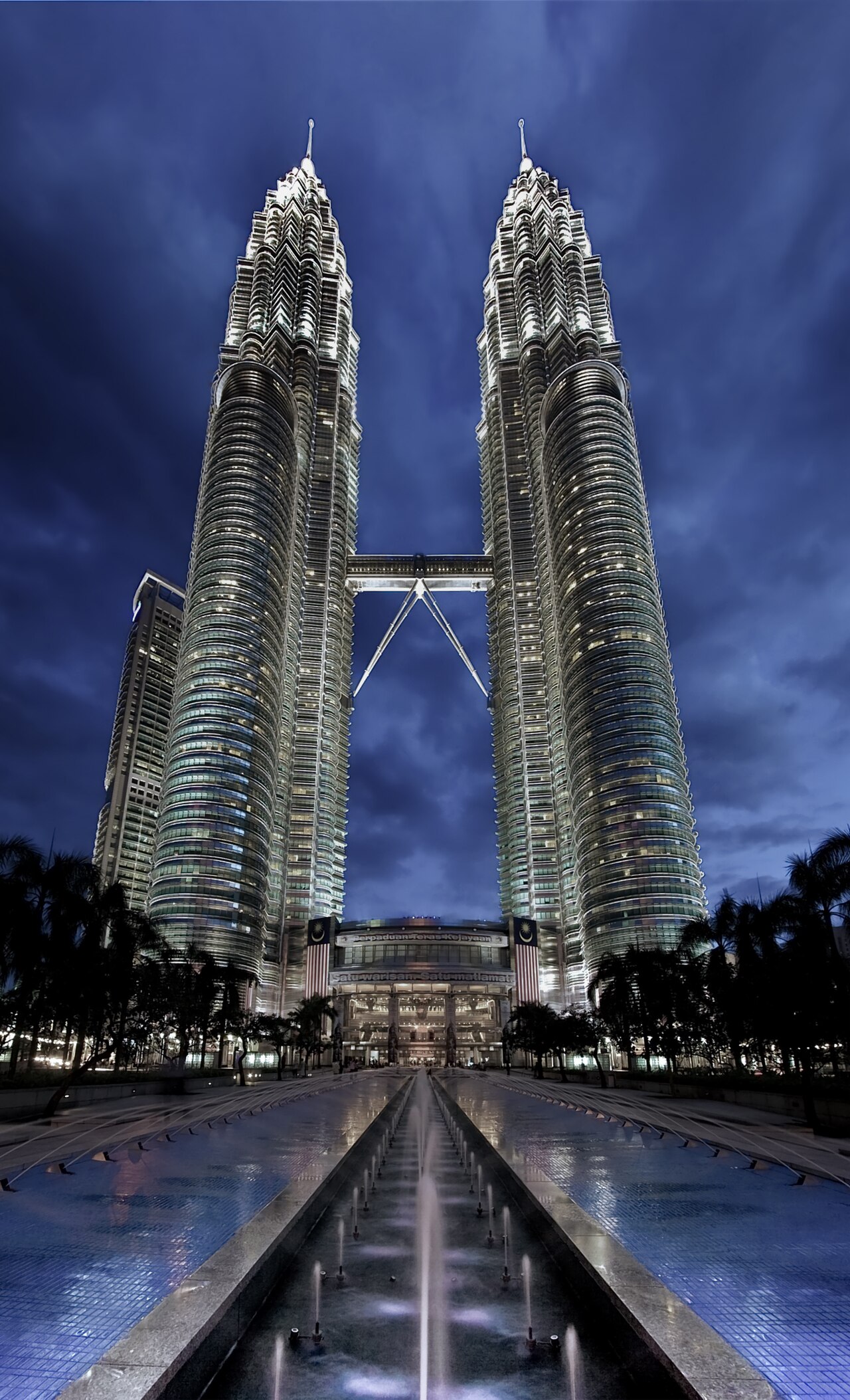 KLCC Petronas Twin Towers